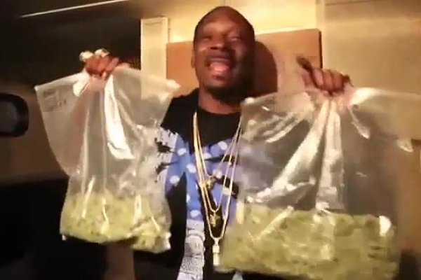 Купить наркотики в москве